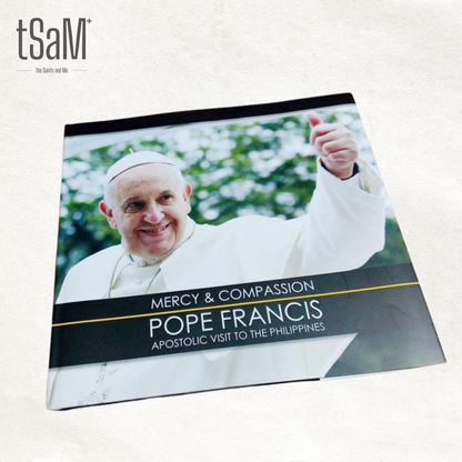 Mercy and Compassion: Pope Francis Apostolic Visit To The Philippines Coffee Table Book [HARD COVER]